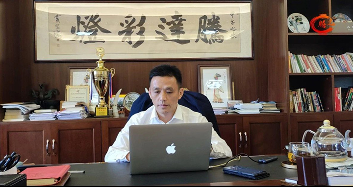 喜訊！粟本鋼同志榮獲 “ 2023年度自貢市優(yōu)秀民營(yíng)企業(yè)家 ” 稱(chēng)號(hào)